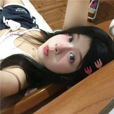 水畔